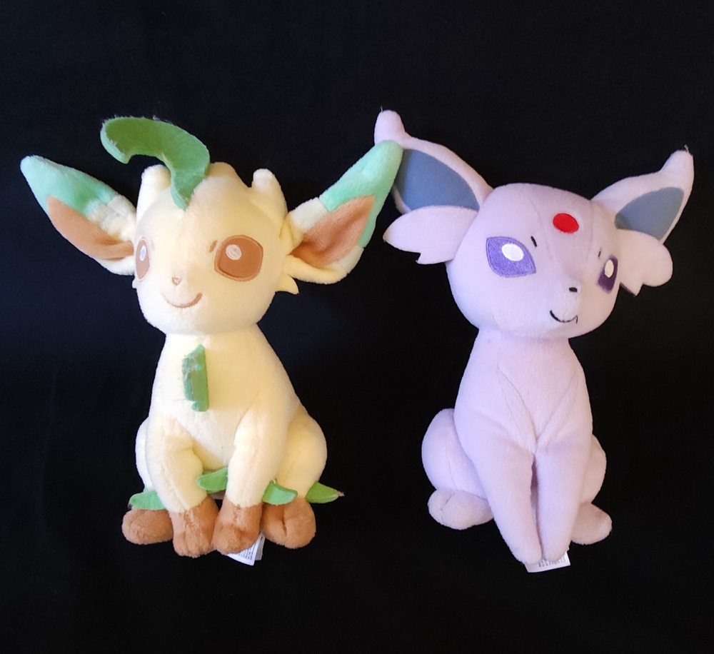 2017 TOMY Pokémon Espeon & Leafeon Plush 8" Eevee Evolution Official Stuffed Toy